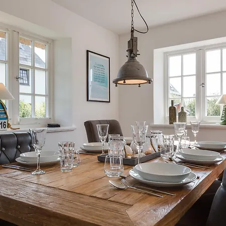 Apartament Tom Kyle *